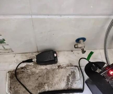 裕民屋顶漏水维修公司分享下卫生间漏水的危害及解决方法